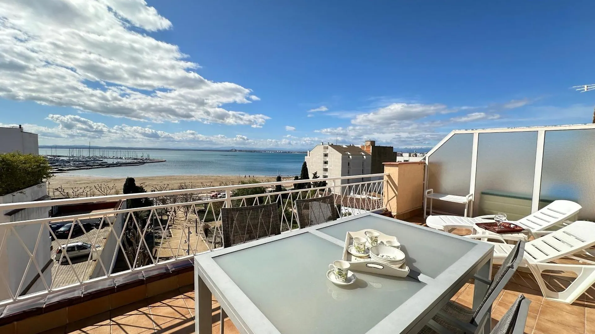 Agi Solimar Atico Roses Apartment
