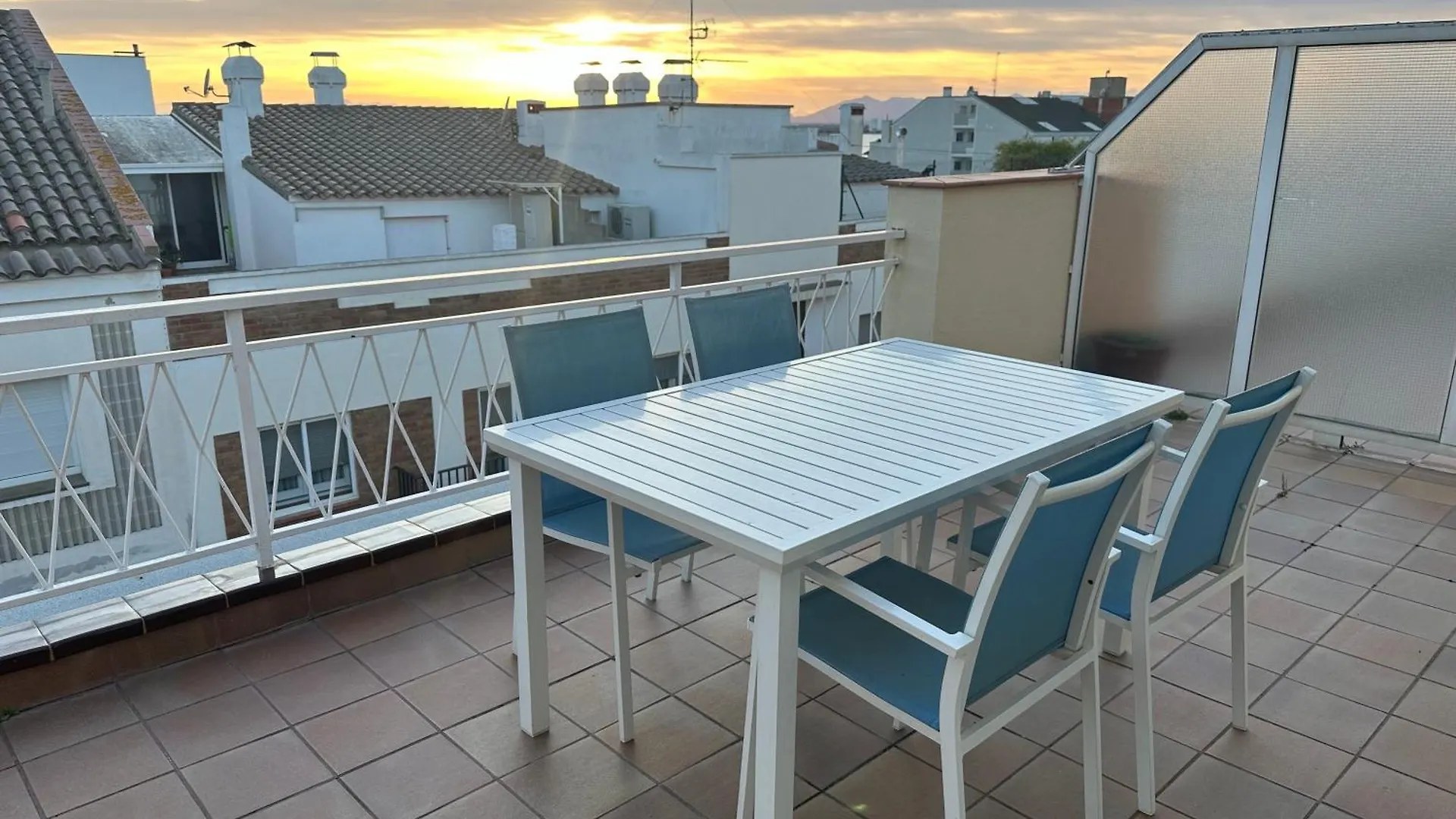 Agi Solimar Atico Roses Apartment
