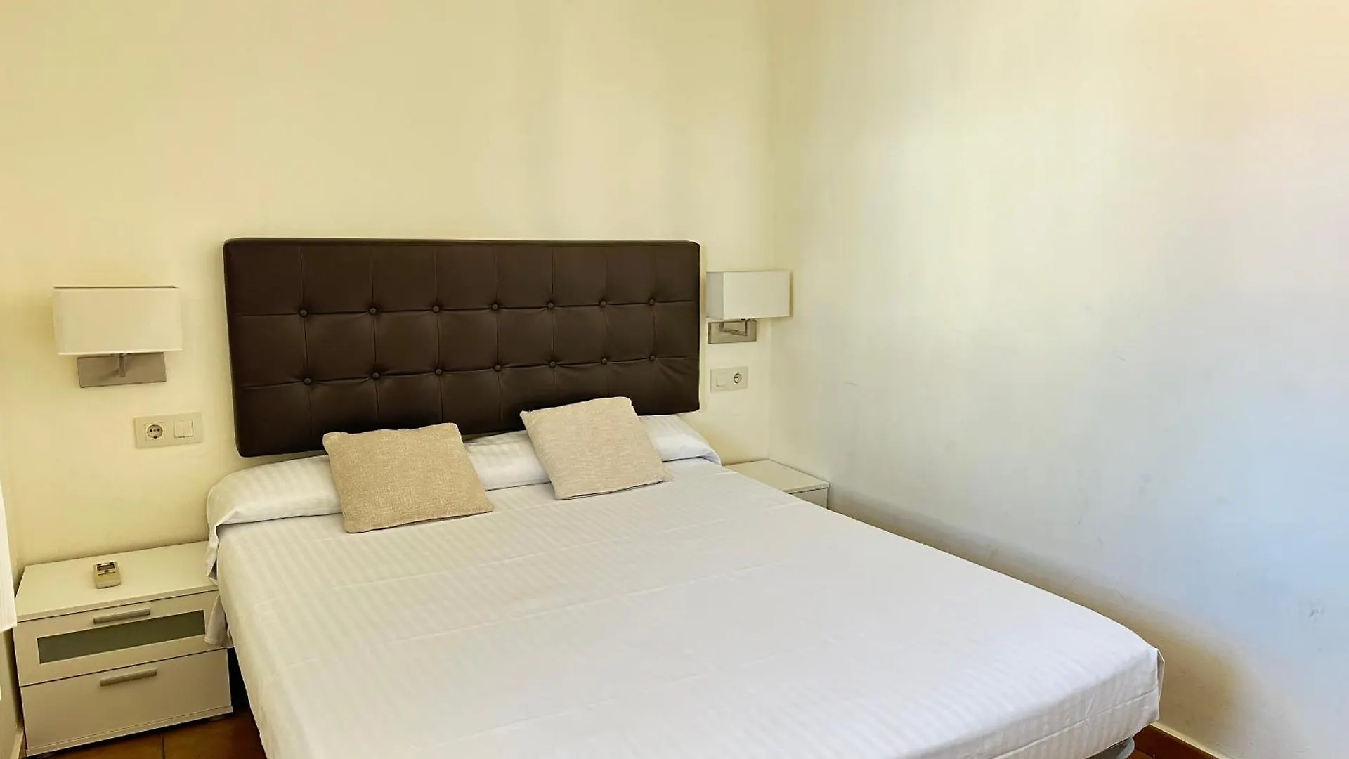 Apartment Agi Solimar Atico Roses